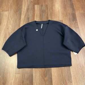 New Anthropologie Navy V Neck Cropped Relaxed Fit Sweatshirt Top Size Small